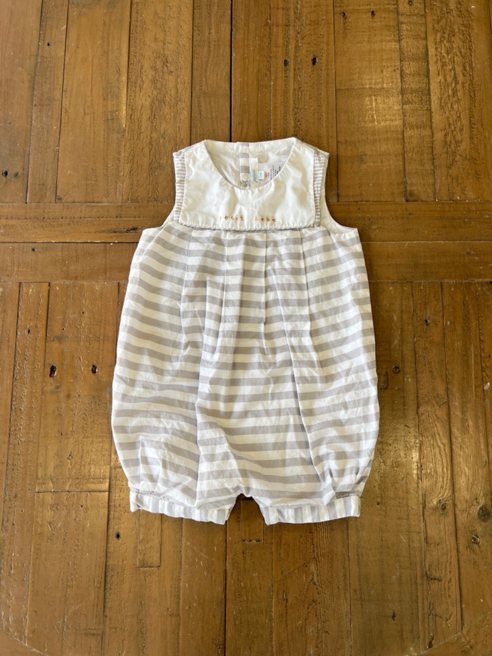 Jacadi petit Bebe gray and white stripe short romper 12 months
